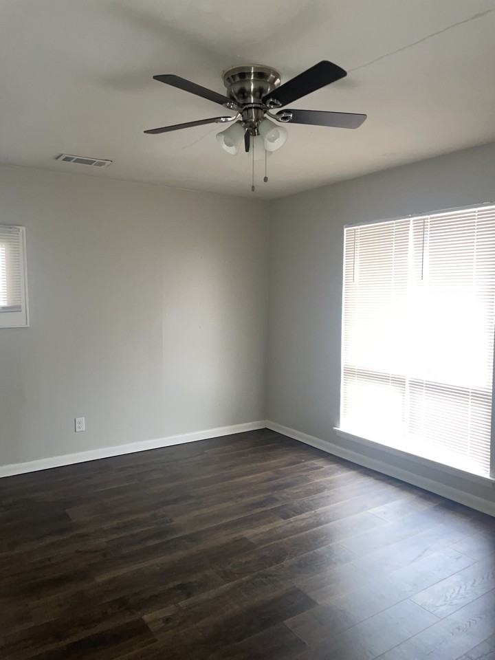 6706 W Wakefield Dr - Photo 6 of 16