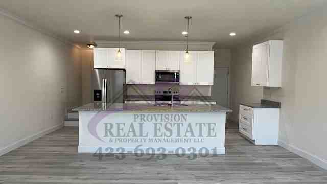 1916 Cypress Ln - Photo 4 of 26