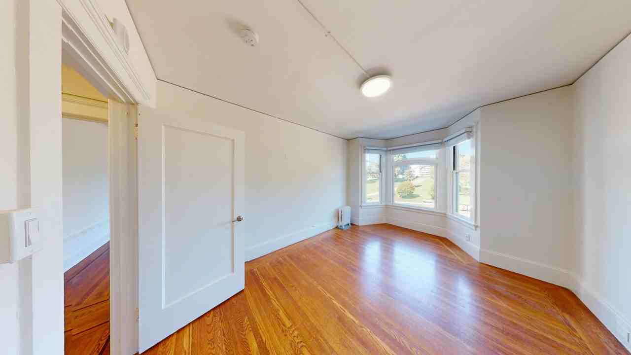 2153 Sacramento Street - Photo 2 of 18