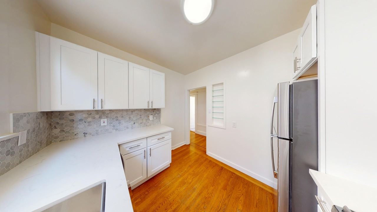 2153 Sacramento Street - Photo 6 of 18