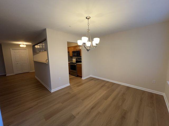 2400 Ellsworth Way - Photo 6 of 21