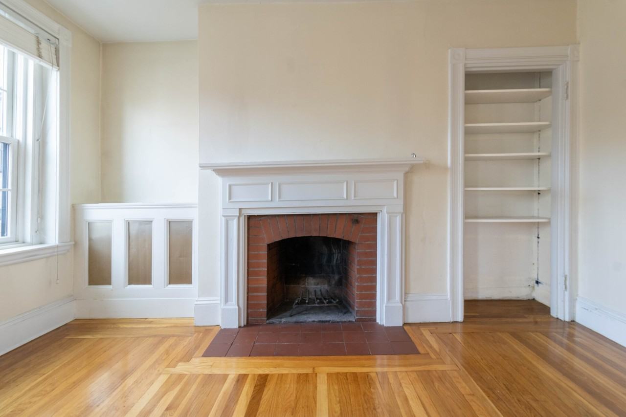 12 Lindall Place #4 - Photo 2 of 32