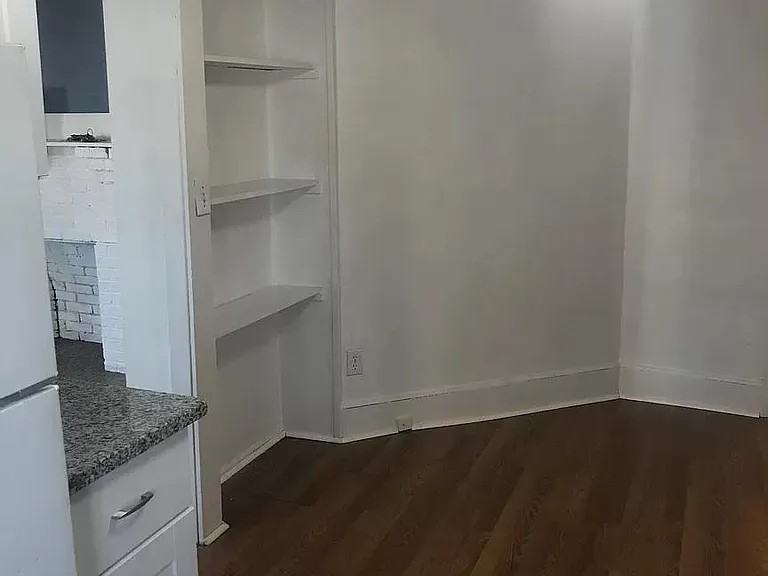 119 South St #A - Photo 5 of 8