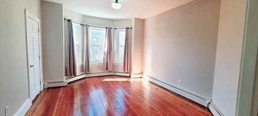 177 London Street #2 - Photo 5 of 9