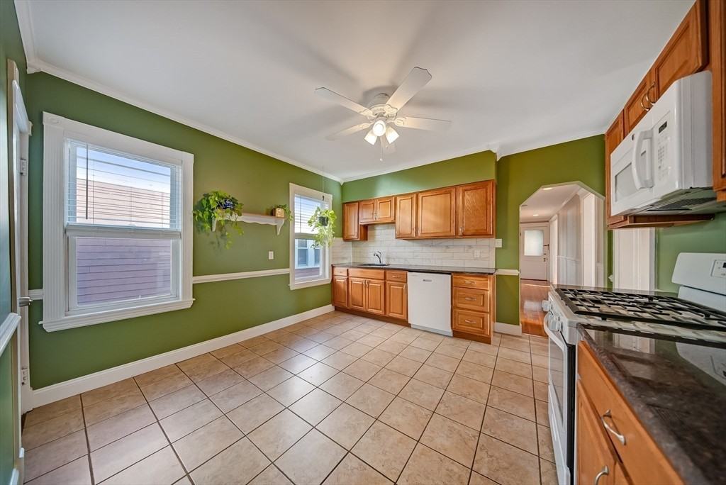 95 Auckland Street #3 - Photo 2 of 19