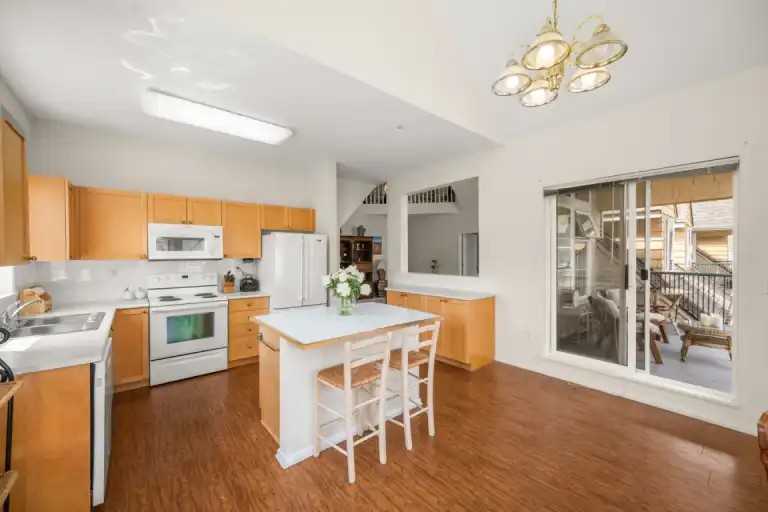 5555 13a Avenue #301 - Photo 5 of 22