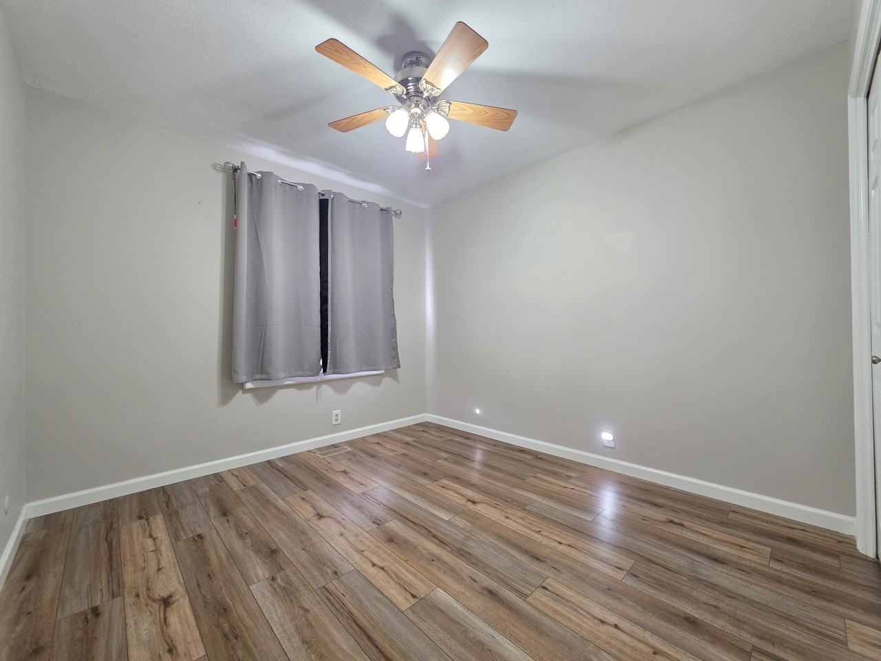 7105 S 2530 W #1 - Photo 6 of 25