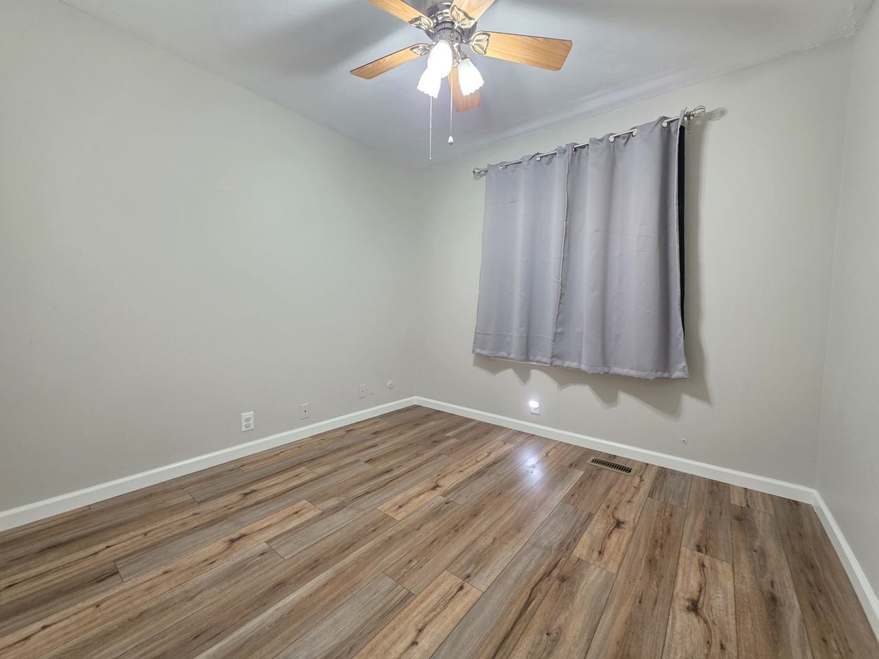 7105 S 2530 W #1 - Photo 7 of 25