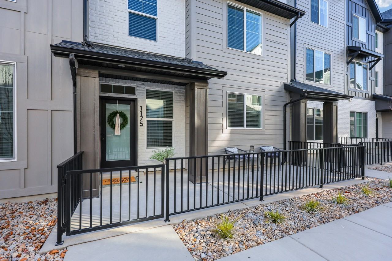 1175 North Meridian Lane #1 - Photo 3 of 29