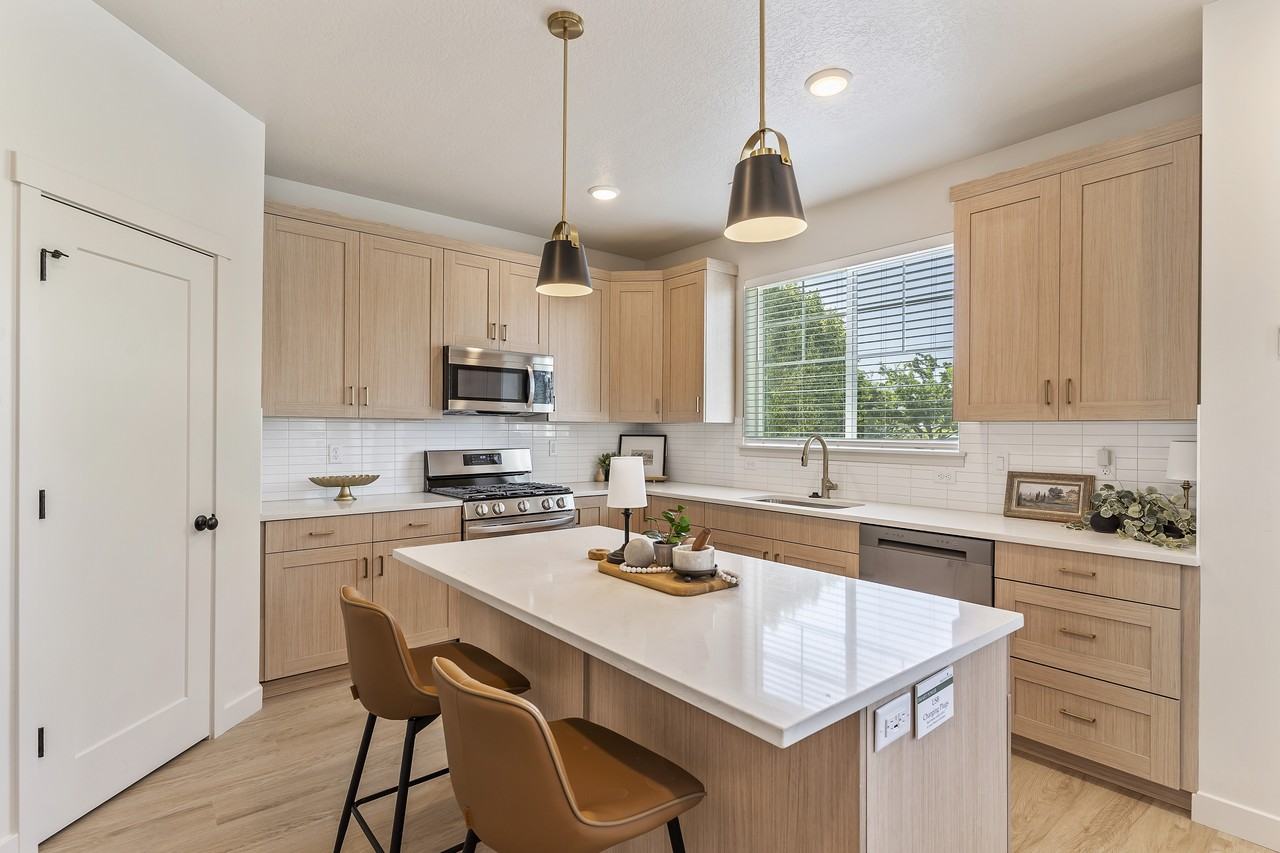 1175 North Meridian Lane #1 - Photo 5 of 29