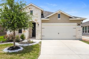 featured image of 8233 Oak Harvest Dr