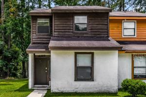 featured image of 4560 Melissa Court West