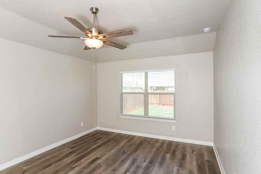 2617 Mccrae - Photo 7 of 16