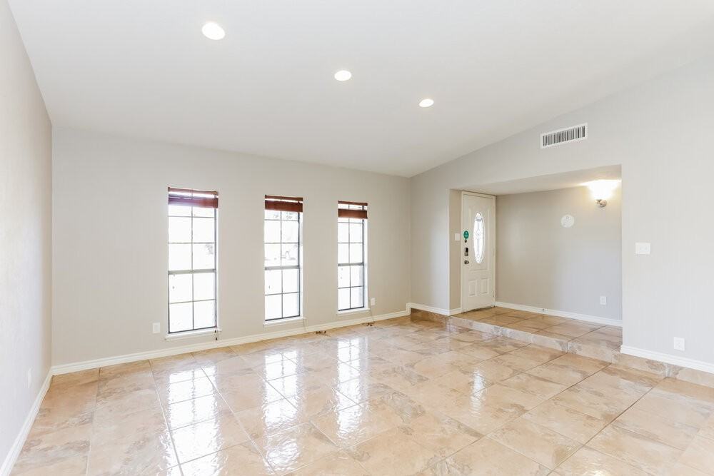 6906 Forestview Drive - Photo 5 of 16