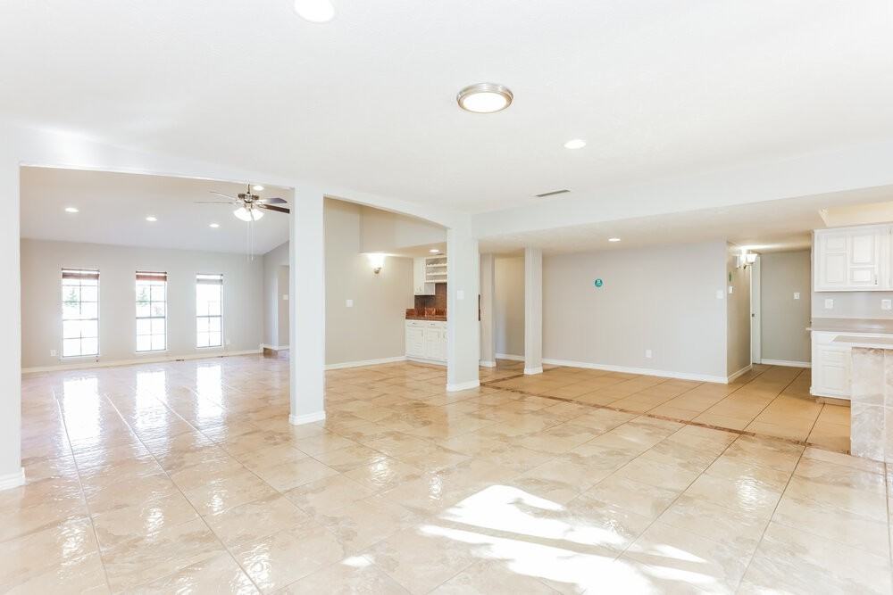 6906 Forestview Drive - Photo 6 of 16