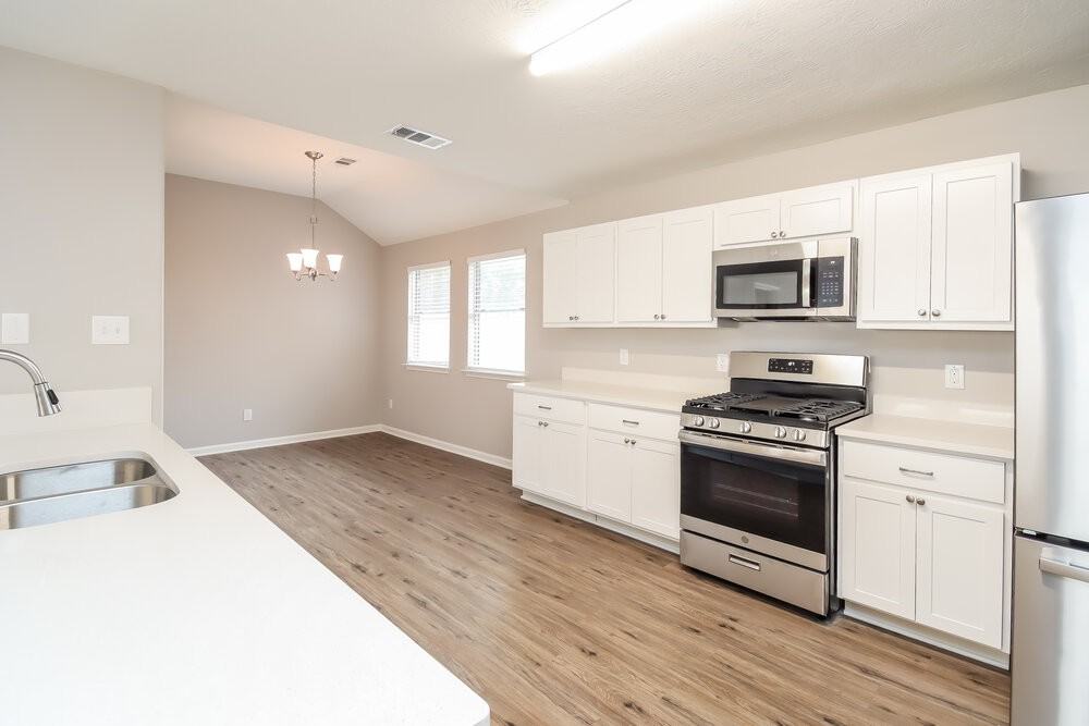 6614 Valerian Ln - Photo 6 of 17