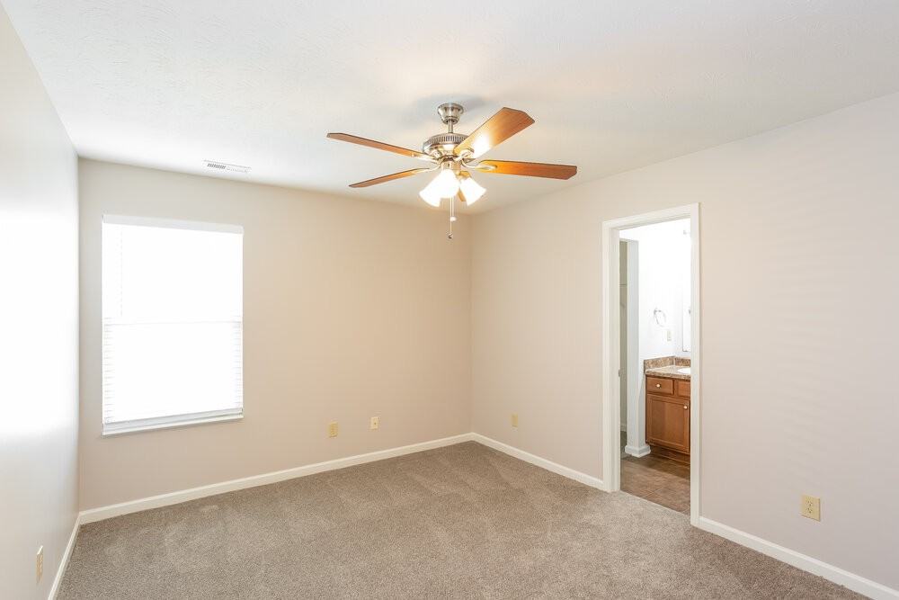 11550 Ross Common Dr - Photo 6 of 16