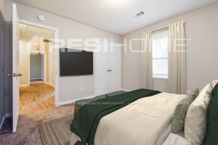 6000 Great Oaks Dr - Photo 7 of 18