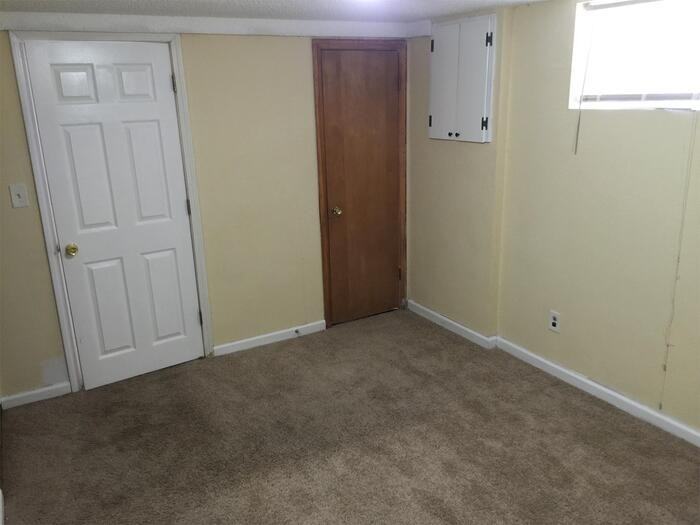 4266 East 60th Terrace - Photo 4 of 16