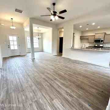 2397 Metcalf Way - Photo 3 of 10