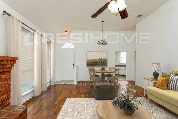 2433 Baretta Dr - Photo 6 of 18