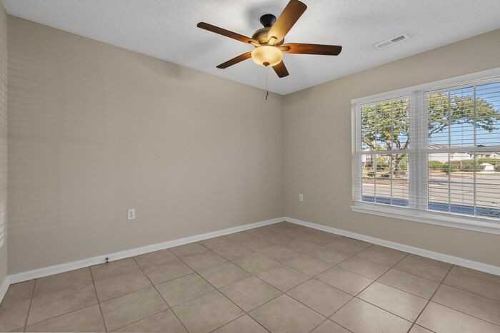 3679 Claypond Rd #D - Photo 7 of 50