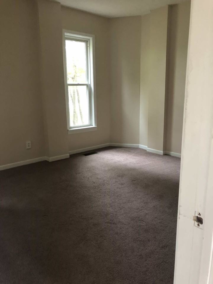 1115 Plymouth Street #1 - Photo 3 of 8