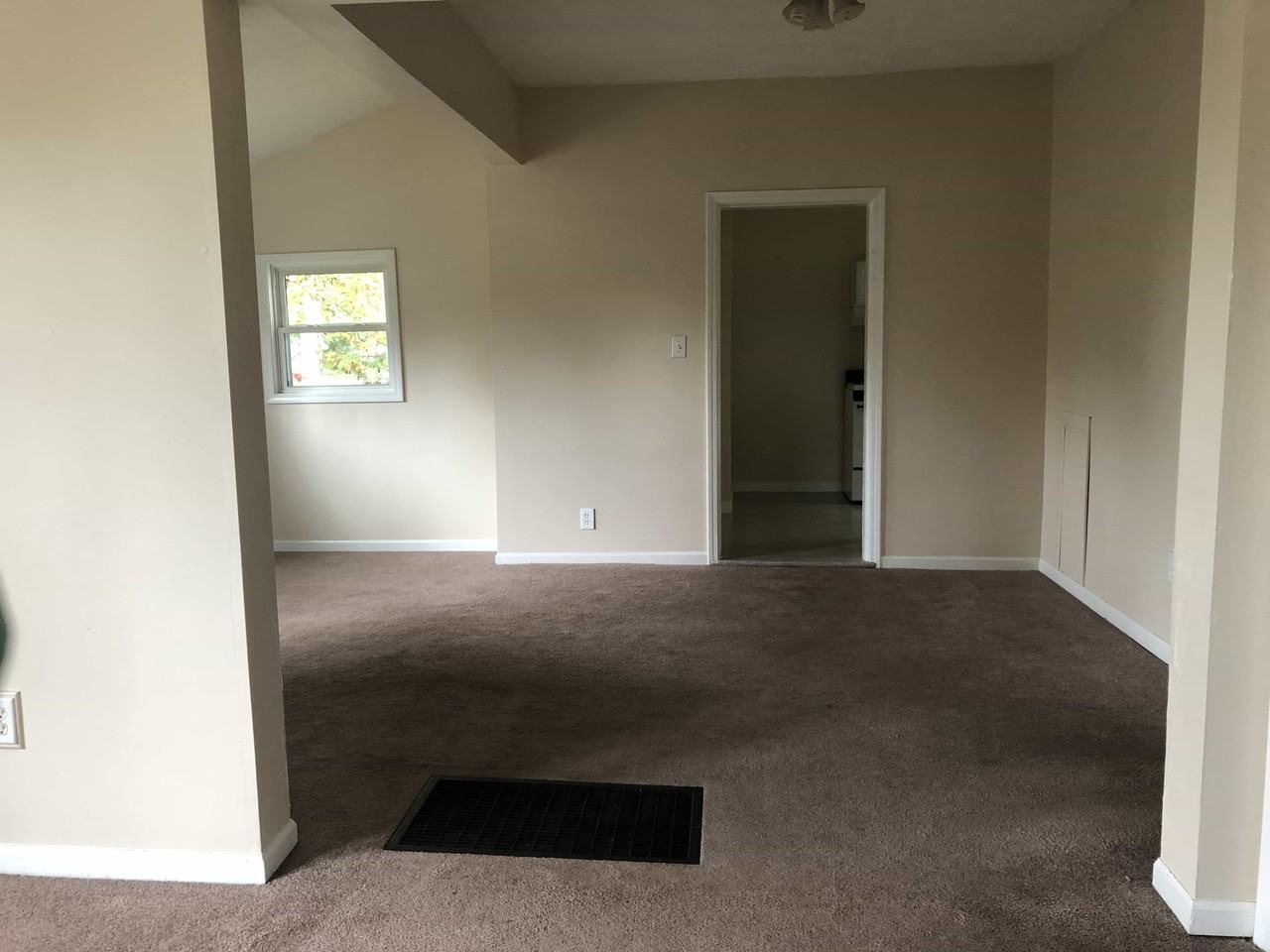 1115 Plymouth Street #1 - Photo 7 of 8