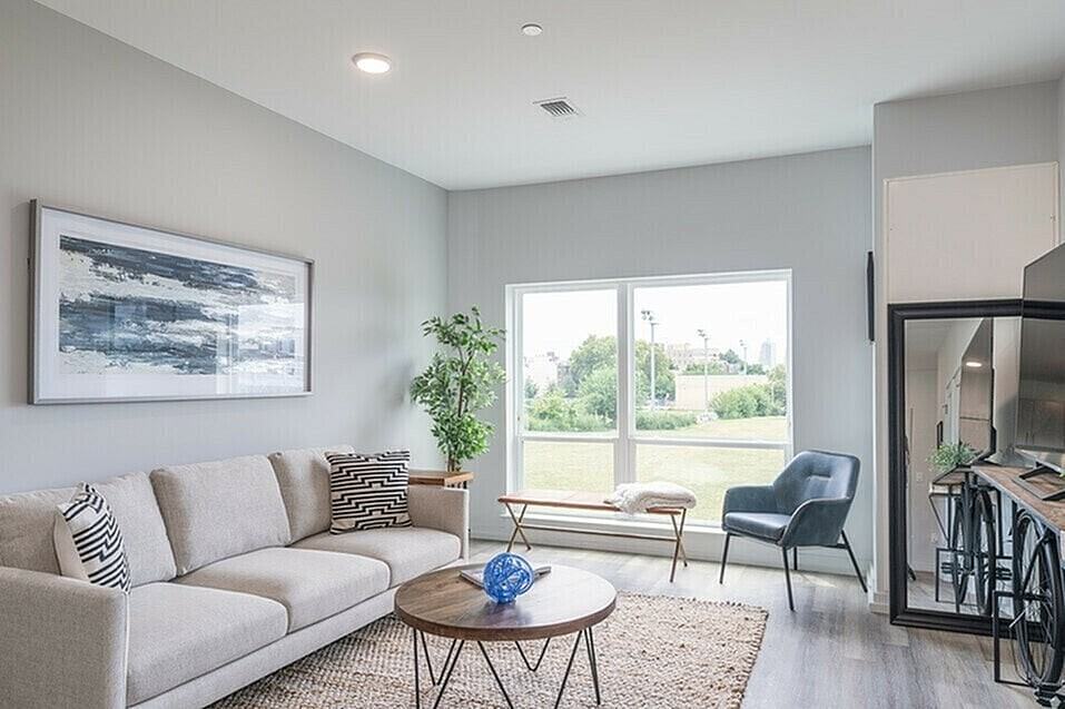 The Parkside Fishtown - Photo 7 of 19