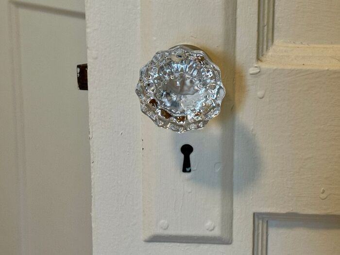 2733 Thornton Circle Southwest - Photo 7 of 14