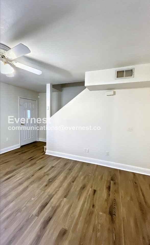 1313 E 31st St #A - Photo 7 of 26