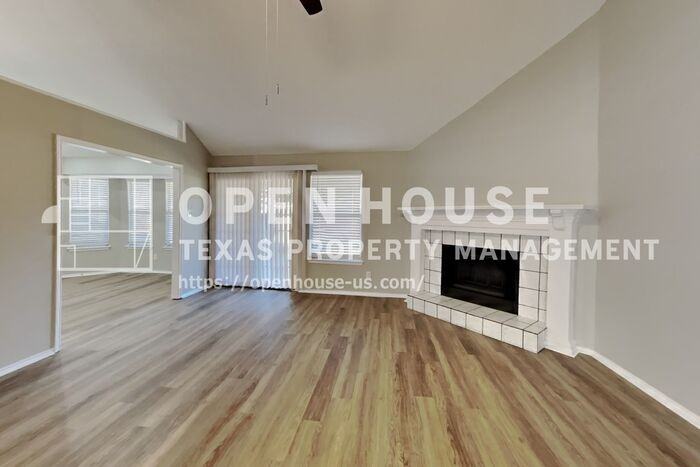 2805 Monthaven Drive - Photo 5 of 20