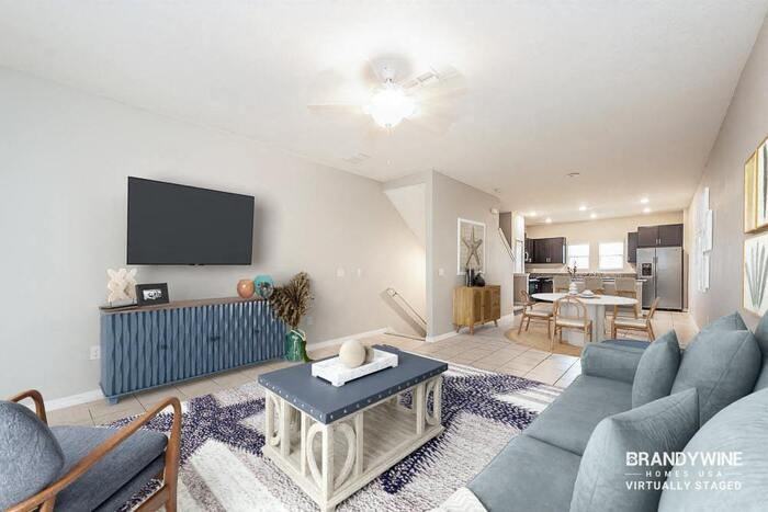 5572 Mercado Dr - Photo 5 of 31