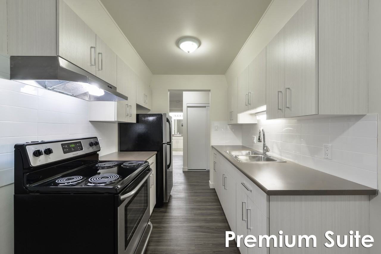 Riverview Plaza - Photo 4 of 16