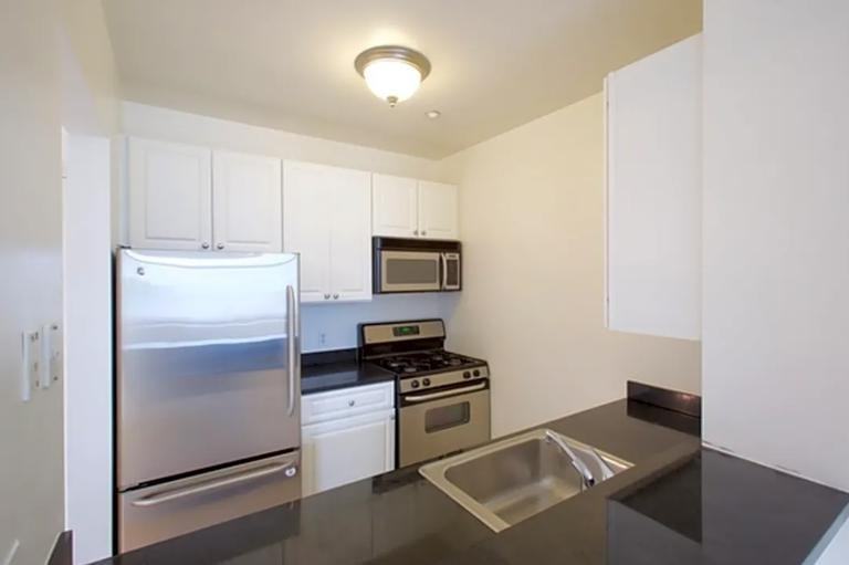 1952 1st Avenue #304 - Photo 2 of 6