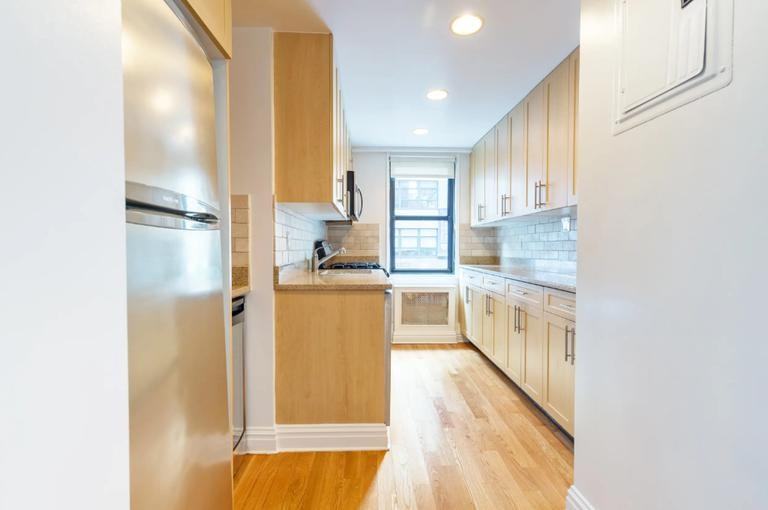 45 Park Avenue #3C - Photo 6 of 7