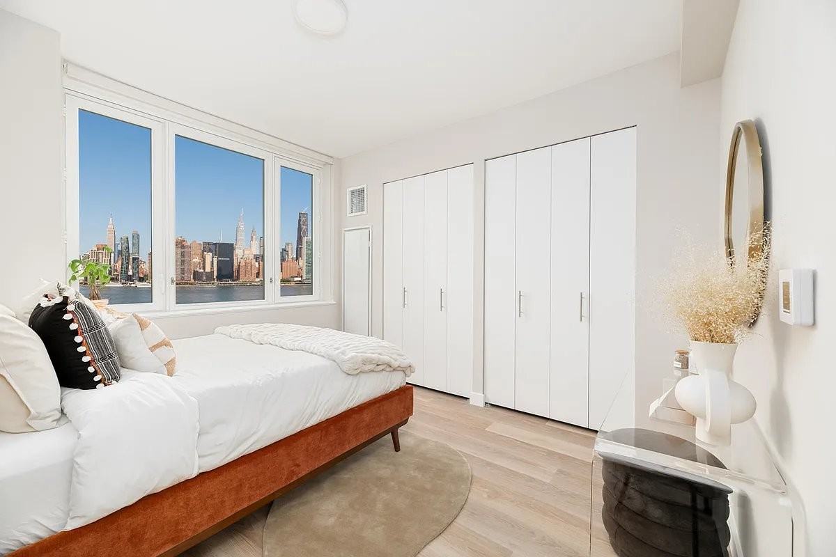 48th Avenue #802 - Photo 6 of 7