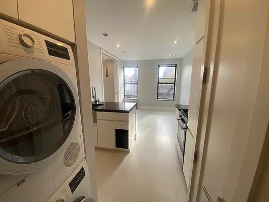 141 Ridge Street #5E2 - Photo 6 of 7