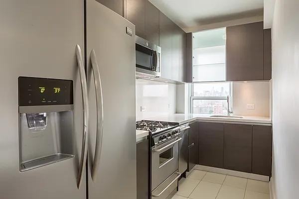 510 West 110th Street #1901 - Photo 4 of 16