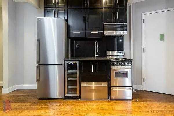 3 West 103rd Street #3F - Photo 6 of 8