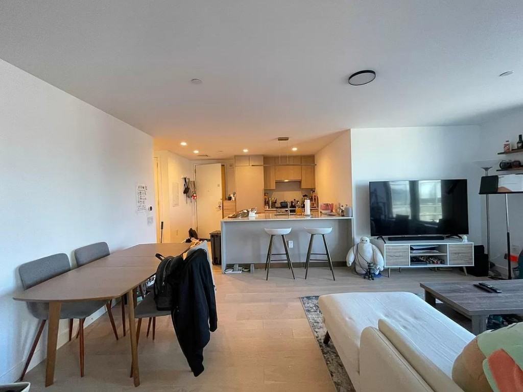 3 Court Square West #6 - Photo 2 of 10