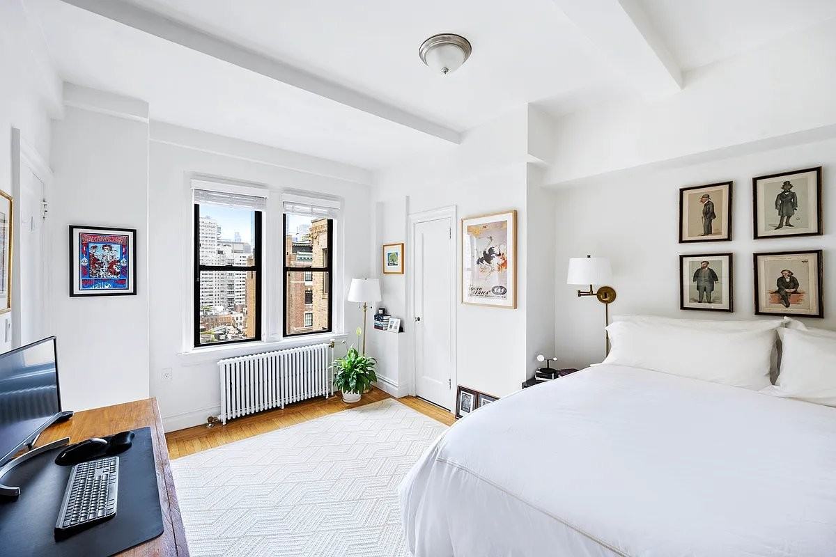 157 East 72nd Street #23H
