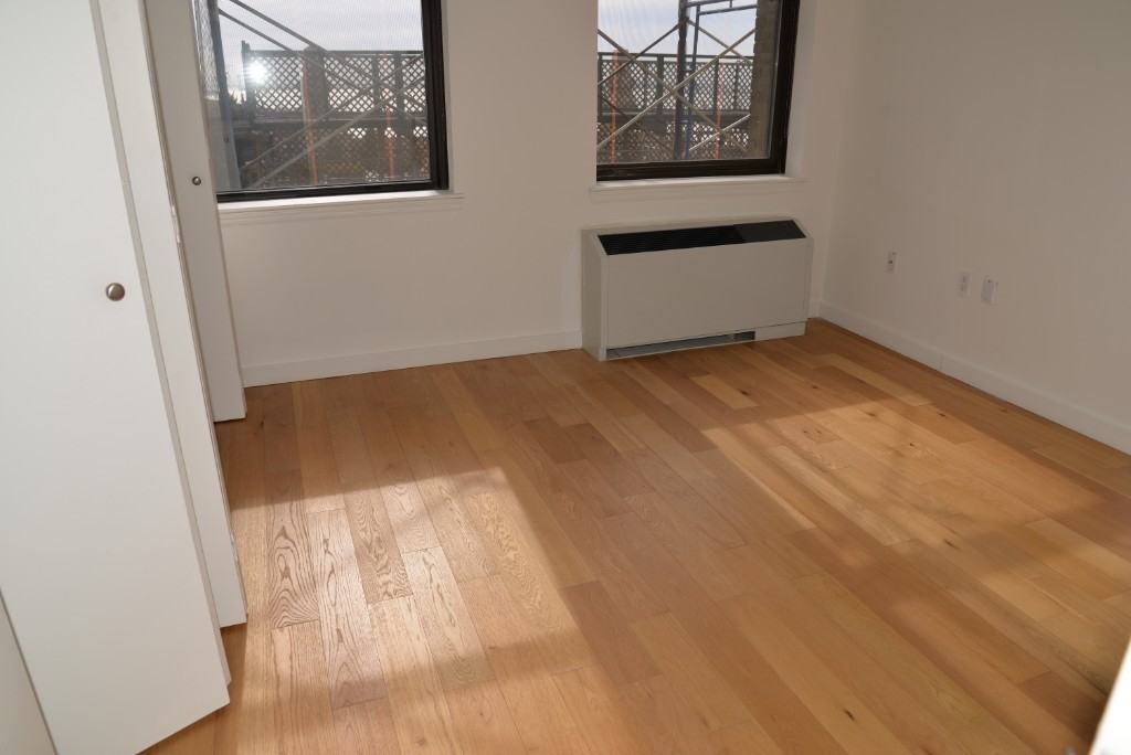 West Street #2818 - Photo 2 of 7