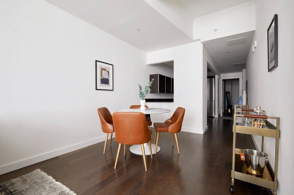 John Street #1807 - Photo 4 of 20