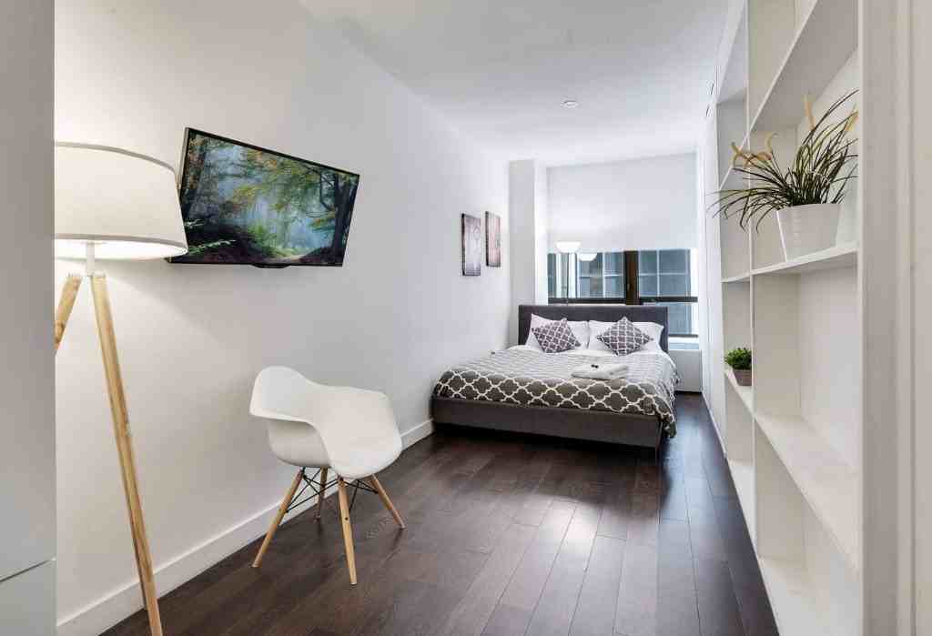 Wall Street #906 - Photo 3 of 9