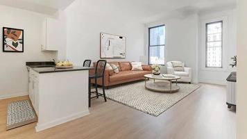 featured image of Broadway #2F