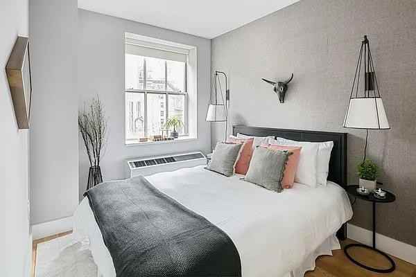 Wall Street #9F - Photo 4 of 14