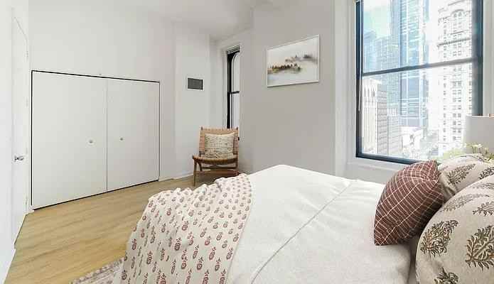 Broadway #22B - Photo 3 of 4