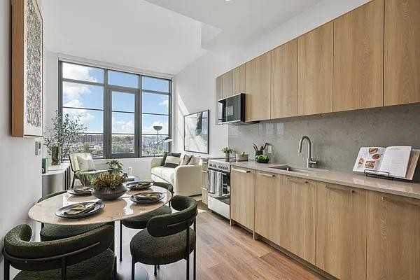 East 44th Street #1012 - Photo 2 of 10