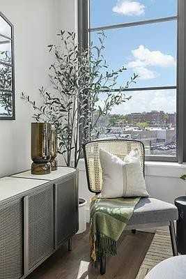 East 44th Street #1012 - Photo 3 of 10